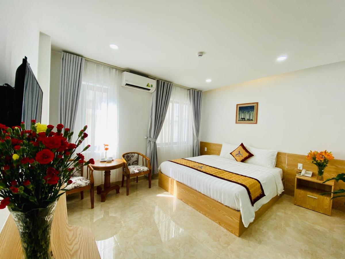 Blue-S Hotel & Apartment Da Nang Buitenkant foto